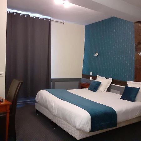 מונטברד Logis Hotel Restaurant De L'Ecu מראה חיצוני תמונה